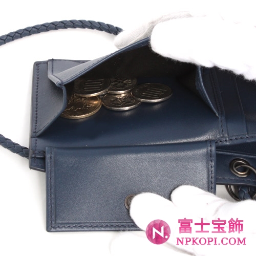 ボッテガヴェネタ カーフレザー 二つ折財布 ネイビー 209046V46514130 \